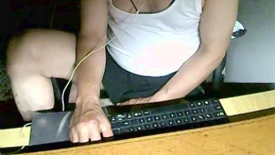 efmefm live cam on Cam4