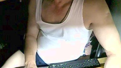 efmefm live cam on Cam4
