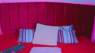 eimy_cute01 live cam on Cam4