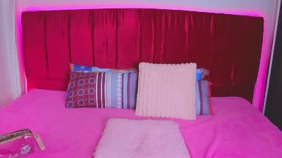 eimy_cute01 live cam on Cam4