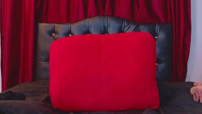 eka_urda live cam on Cam4