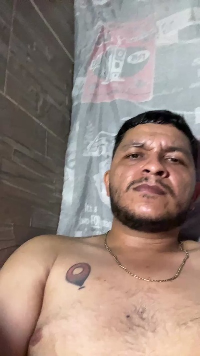 elandresredes live cam on Cam4