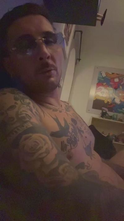 eldiablo3 live cam on Cam4