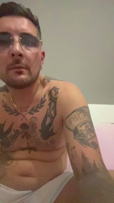 eldiablo3 live cam on Cam4