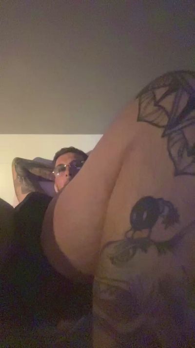eldiablo3 live cam on Cam4