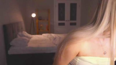 eleanorka live cam on Cam4