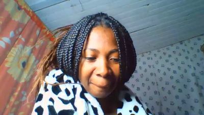elenahsexy1 live cam on Cam4