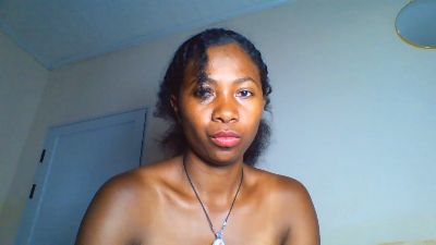 elenahsexy1 live cam on Cam4