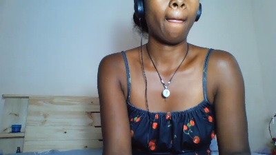 elenahsexy1 live cam on Cam4