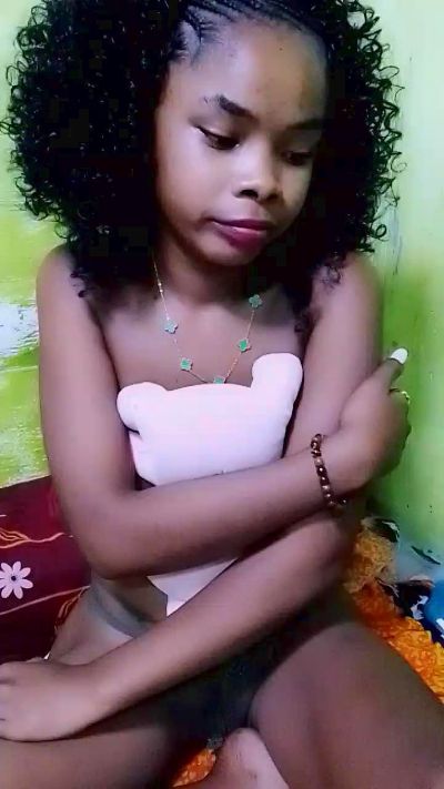 elia220 live cam on Cam4