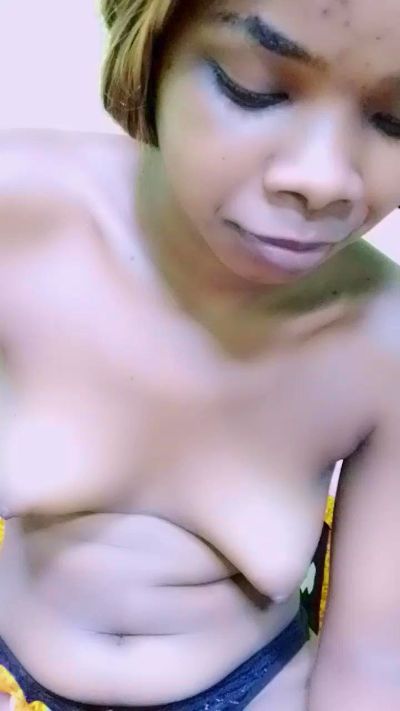 elia220 live cam on Cam4