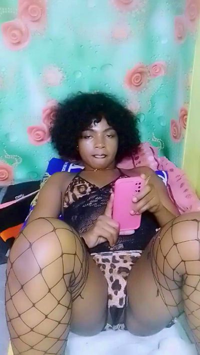 elia220 live cam on Cam4