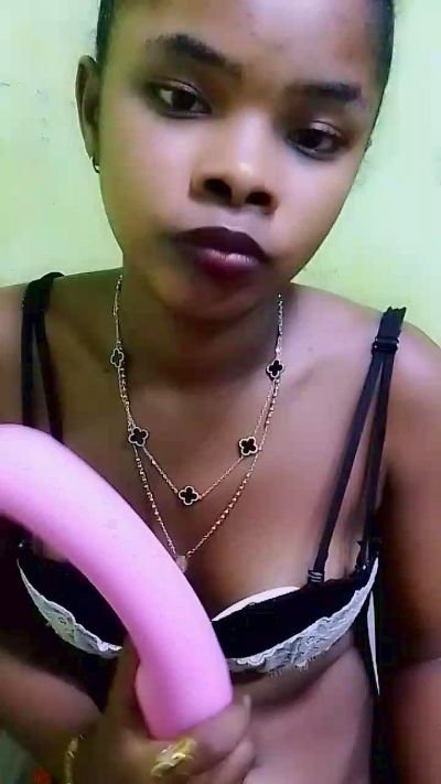 elia220 live cam on Cam4