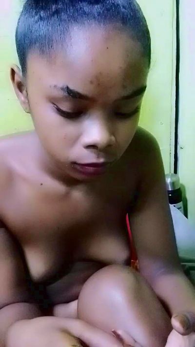 elia220 live cam on Cam4