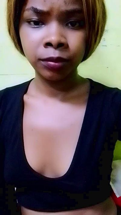 elia220 live cam on Cam4