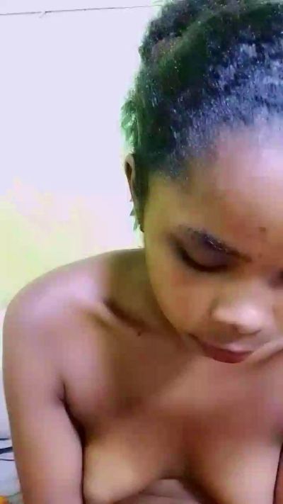 elia220 live cam on Cam4