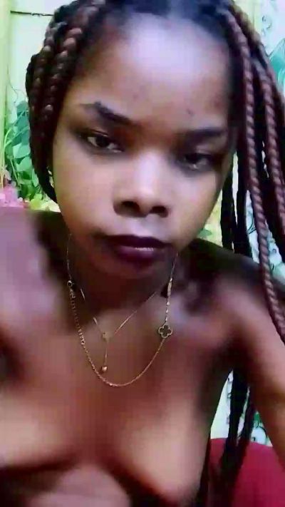 elia220 live cam on Cam4