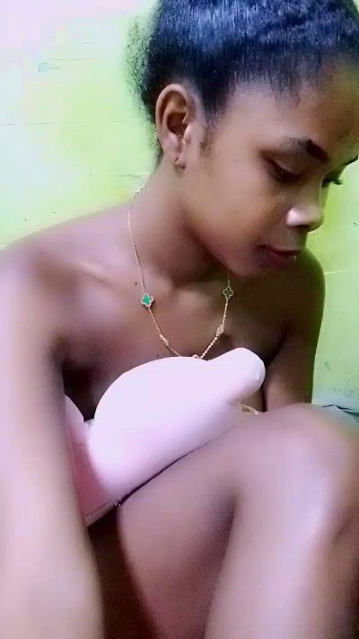 elia220 live cam on Cam4