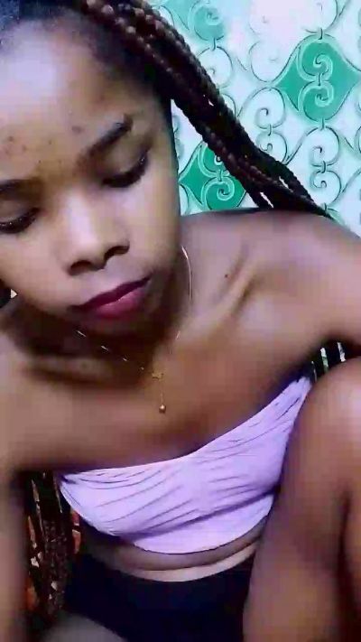 elia220 live cam on Cam4