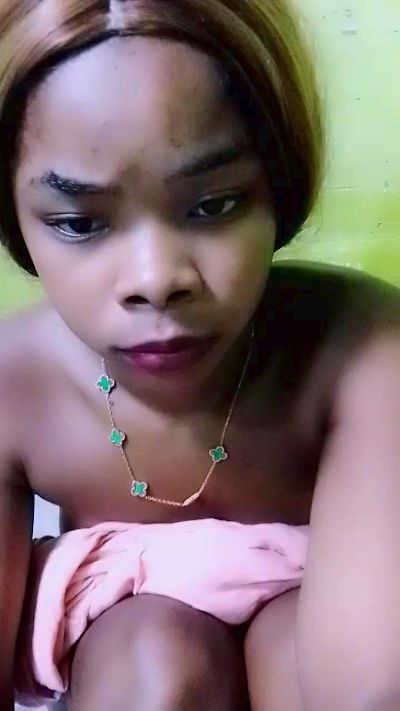 elia220 live cam on Cam4