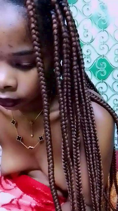 elia220 live cam on Cam4