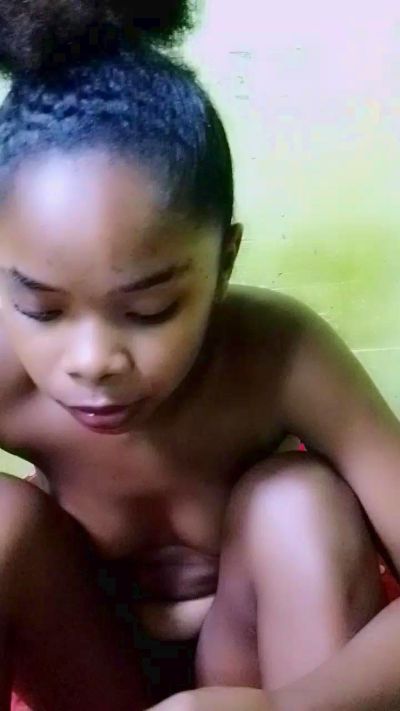 elia220 live cam on Cam4