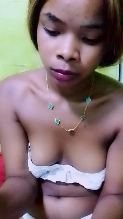 elia220 live cam on Cam4