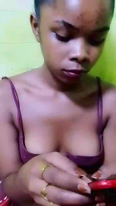 elia220 live cam on Cam4