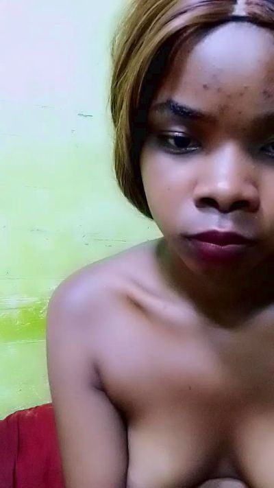 elia220 live cam on Cam4