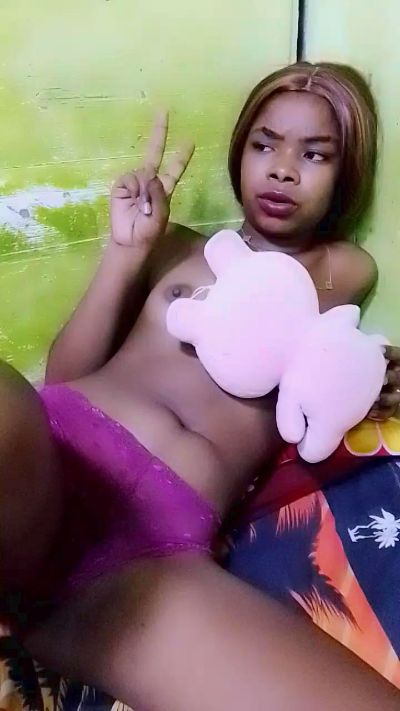 elia220 live cam on Cam4