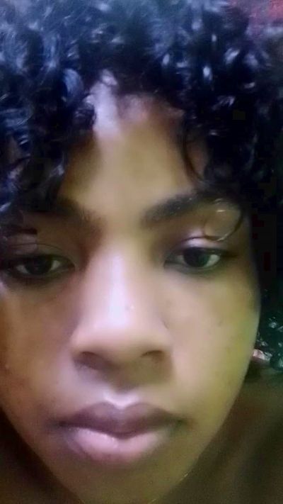 elia220 live cam on Cam4