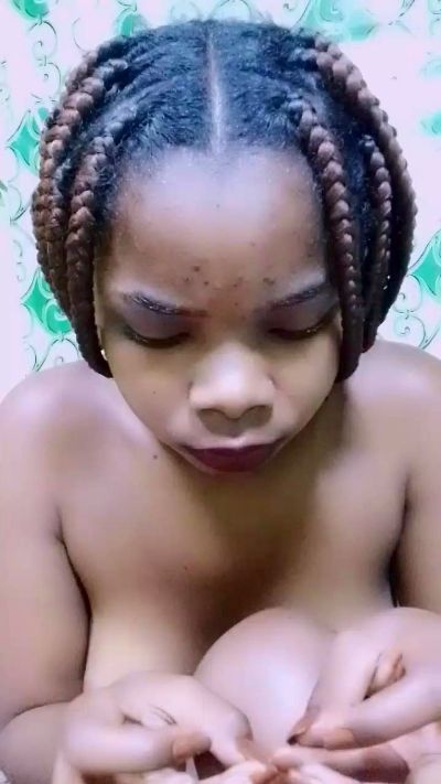 elia220 live cam on Cam4