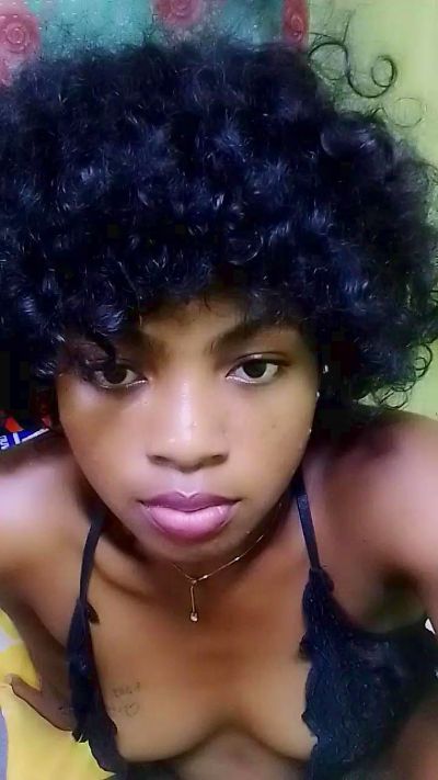 elia220 live cam on Cam4