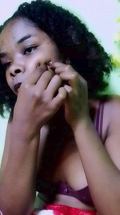 elia220 live cam on Cam4