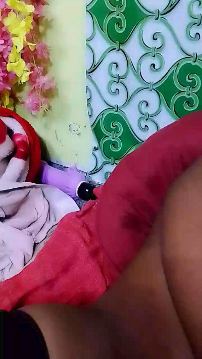 elia220 live cam on Cam4