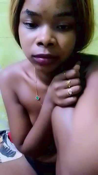 elia220 live cam on Cam4