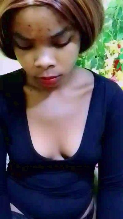 elia220 live cam on Cam4