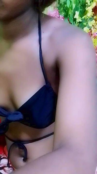 elia220 live cam on Cam4