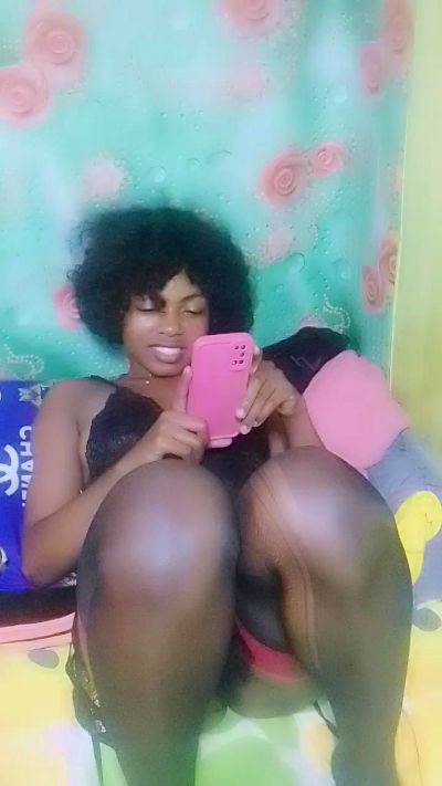 elia220 live cam on Cam4
