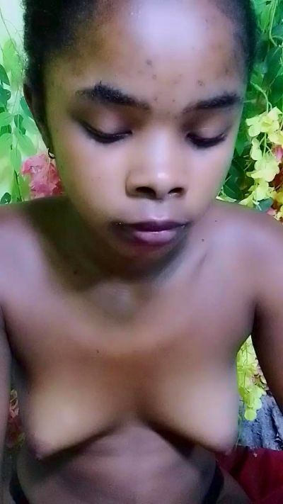 elia220 live cam on Cam4