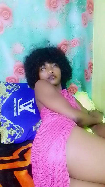 elia220 live cam on Cam4