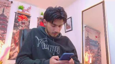 eliansavoy live cam on Cam4