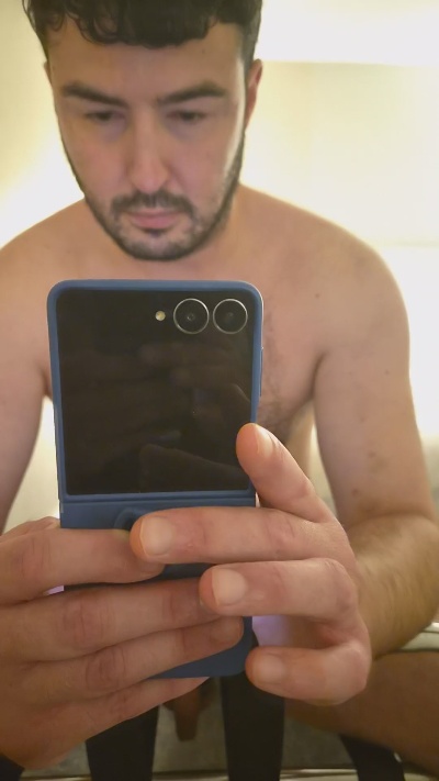 eliasshow live cam on Cam4