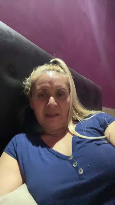 elie64 live cam on Cam4