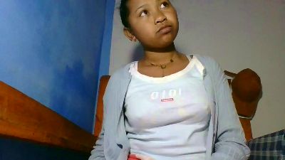 elinah_xxx live cam on Cam4