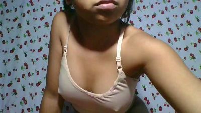 elinah_xxx live cam on Cam4
