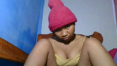 elinah_xxx live cam on Cam4