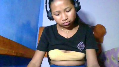 elinah_xxx live cam on Cam4