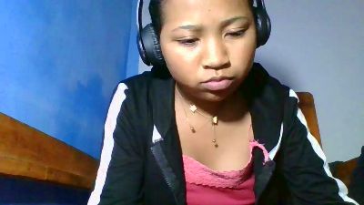 elinah_xxx live cam on Cam4