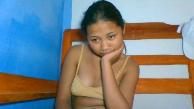 elinah_xxx live cam on Cam4